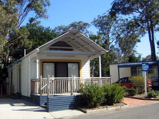 South West Rocks Tourist Park 2002 - South West Rocks: Cottage accommodation, ideal for families, couples and singles