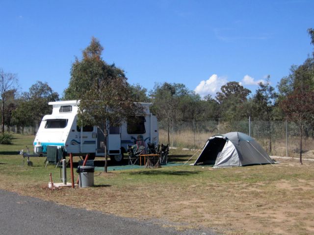 Capital Country Holiday Village - Sutton: Powered sites for caravans and campers