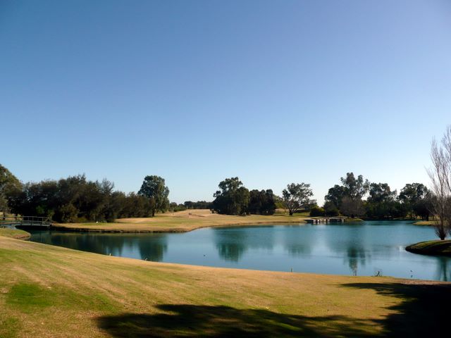 Murray Downs Golf & Country Club - Swan Hill: Fairway view Hole 5 - the green is just off centre right in the distance