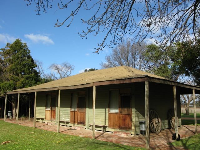 Pental Island Caravan Park - Swan Hill: Bunkhouse accommodation