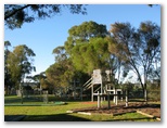 Swan Reach Gardens Tourist & Holiday Park - Swan Reach: Playground for children