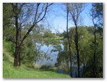 Riverside Ski Park - Cattai: Hawkesbury River which is beside the park