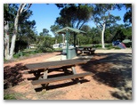 Lane Cove River Tourist Park - Macquarie Park: BBQ and Picnic area