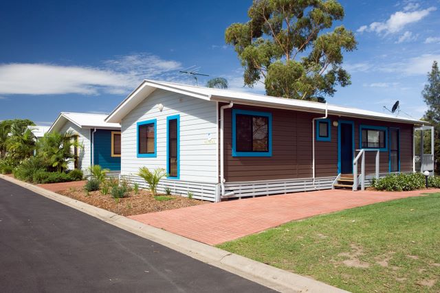 NRMA Sydney Gateway Holiday Park - Parklea Sydney: Olympic Deluxe Villas ideal for families, couples and singles.