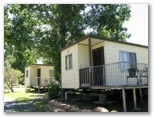 Tenterfield Lodge Caravan Park - Tenterfield: Cottage accommodation ideal for families, couples and singles