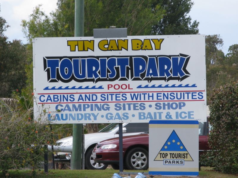 Tin Can Bay Tourist Park - Tin Can Bay: Tin Can Bay Tourist Park welcome sign