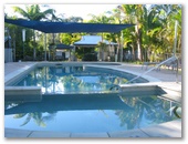 Lazy Acres Caravan Park - Torquay: Swimming pool