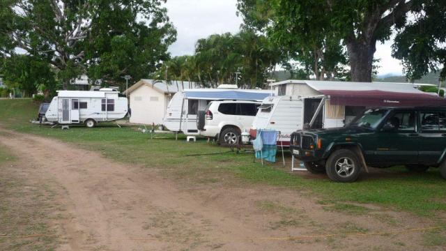 Townsville Bush Oasis Caravan Park - Townsville: Sites