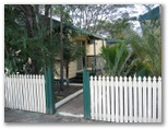 Bohle Coconut Glen Van Park - Townsville: Cottage accommodation ideal for families, couples and singles