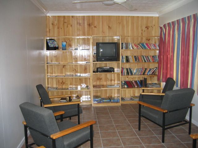 Coral Coast Tourist Park - Townsville: Television room and DVD Hire