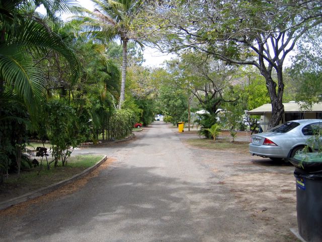Rowes Bay Caravan Park - Townsville: Good paved roads throughout the park