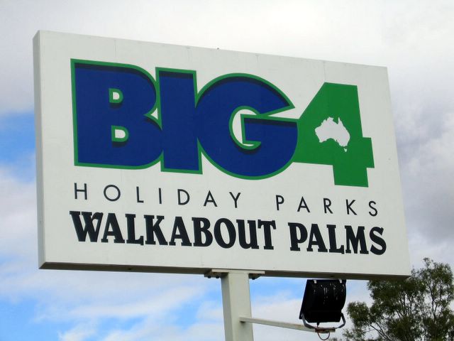 BIG4 Walkabout Palms Holiday Park - Townsville: Walkabout Palms Holiday Park welcome sign