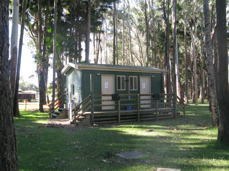 Twin Dolphins Holiday Park - Tuncurry: Ensuite Powered Sites for Caravans