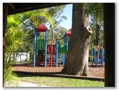 Twin Dolphins Holiday Park - Tuncurry: Playground for children.