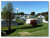 BIG4 Ulverstone Holiday Park - Ulverstone: Overview of park with caravan and tent sites and annuals on site vans