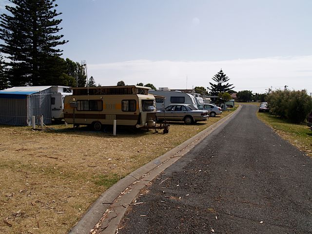 Victor Harbor Beachfront Holiday Park - Russell Barter 2009 - Victor Harbor: Overview of the park