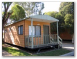Easts Riverview Holiday Park - Wagga Wagga: Cottage accommodation ideal for families, couples and singles