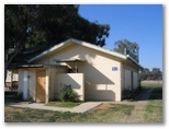 Forest Hill Caravan Park - Wagga Wagga: Amenities block and laundry