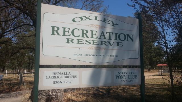 Oxley Recreation Reserve - Wangaratta: Welcome sign.