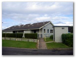 Surfside Holiday Park - Warrnambool: Amenities block and laundry