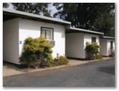 Harts Tourist Park - Warwick: Motel style accommodation