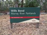 Wills Bend Campground - Wharparilla: Welcome sign