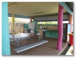 Conway Beach Tourist Park Whitsunday - Conway Beach: Camp kitchen and BBQ area