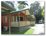 Island Gateway Holiday Park - Airlie Beach: Cottage accommodation ideal for families, couples and singles