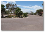 Whyalla Caravan Park - Whyalla: Good paved roads throughout the park