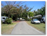 Pinnacle Village Holiday Park - Wonga Beach: Good paved roads throughout the park