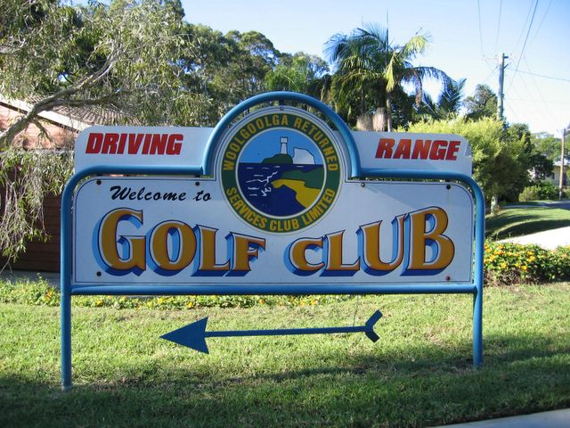 Woolgoolga RSL Golf Course - Safety Beach: Woolgoolga Golf Club welcome sign