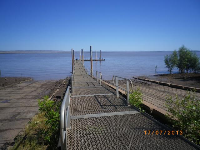 Wyndham Caravan Park - Wyndham: 1 - Floating Jetty -Watch out for Crocs at low tide!!!