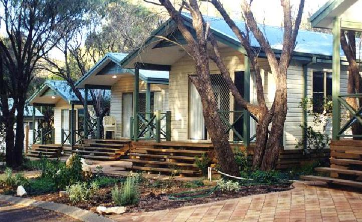 Caves Caravan Park - Yallingup: Cottage accommodation, ideal for families, couples and singles