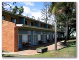 Historical Calypso Holiday Park 2005 - Yamba: Motel style accommodation