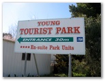 Young Tourist Park - Young: Young Tourist Park welcome sign